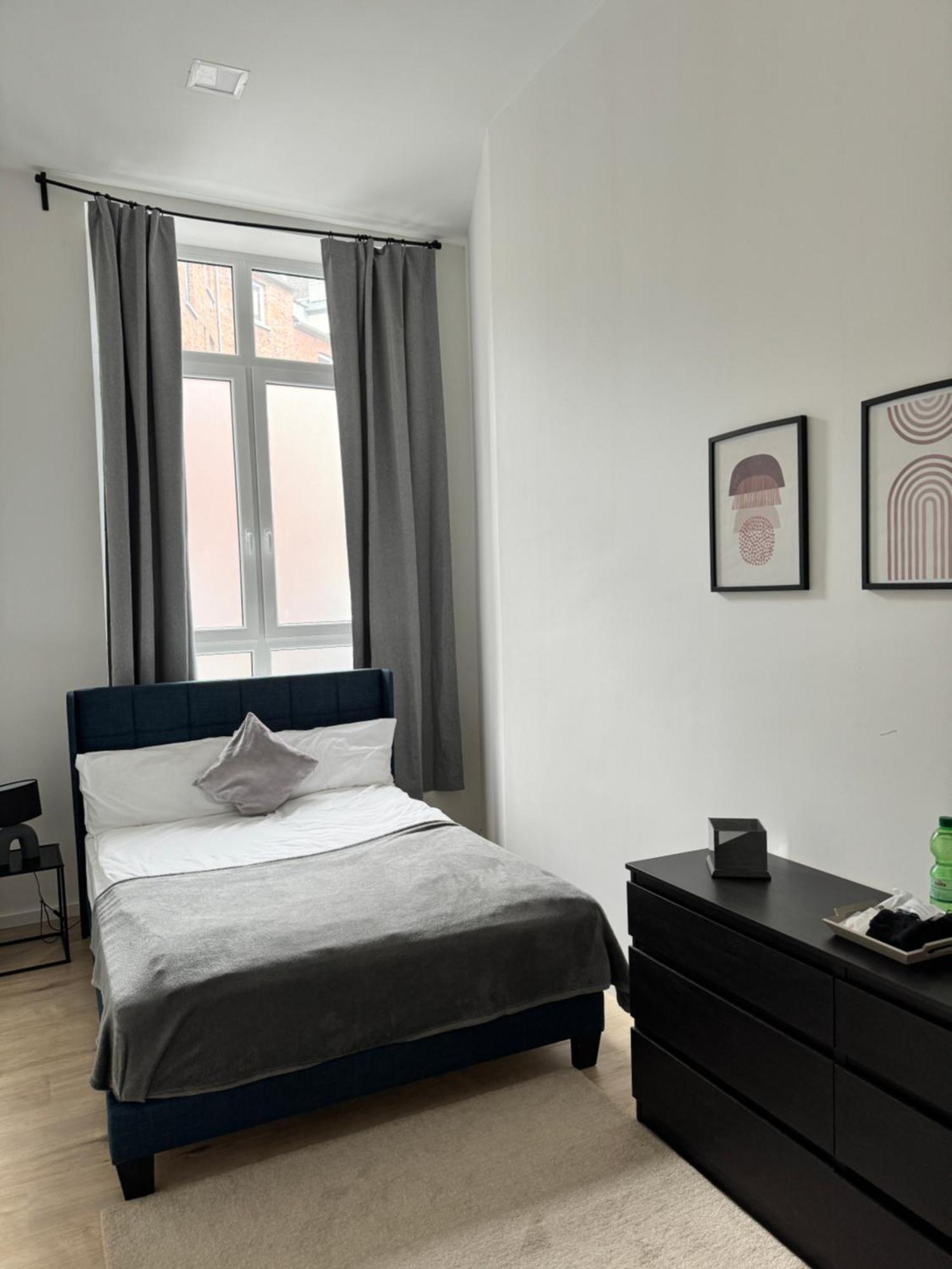 Heaven Homes - Doppelzimmer Mit Eigenem Bad Düsseldorf Exterior foto